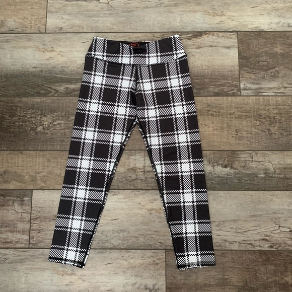 Left Coast Vibes Pants - Left Coast Vibes Leggings